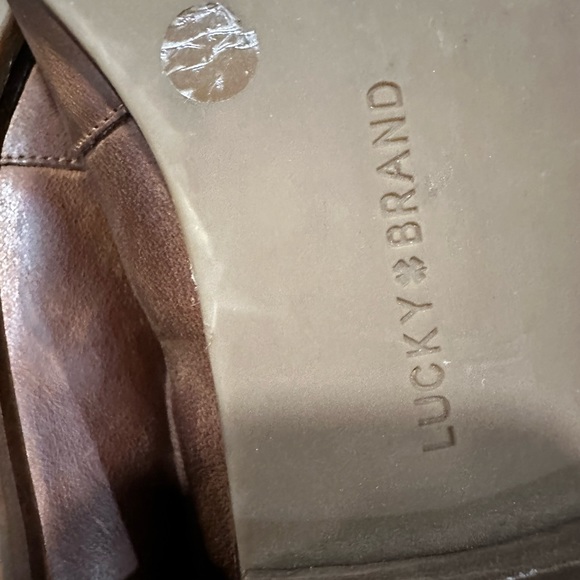 Lucky Brand Derby shoes sz 8 good condition - Picture 9 of 9